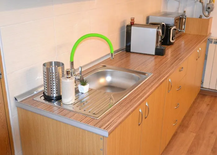 Arcade * Κλουζ-Ναπόκα